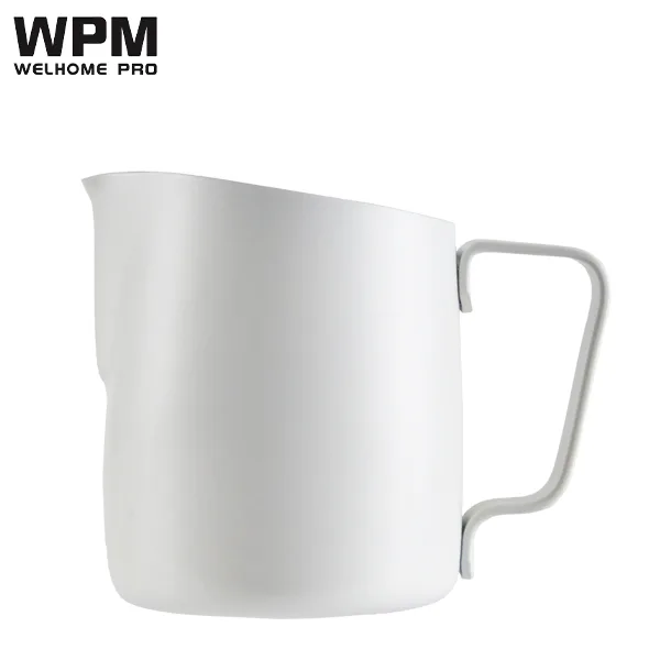 1904 WPM斜口拉花杯300ML (尖嘴) 消光白