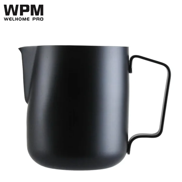 2204 WPM圓底拉花杯500cc (長尖嘴) 黑