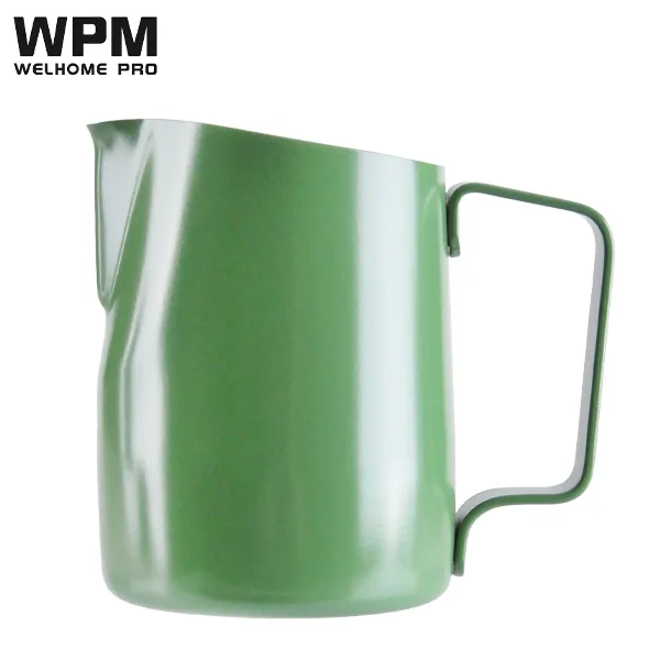 WPM斜口拉花杯450cc (大圓嘴)(淺綠)